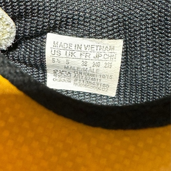 Adidas Soccer Cleats Junior 01 Kingston ON Size 5.5Y - Picture 6 of 6